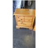 Image 2 : MATCHING PAIR OF PINE NIGHTSTANDS