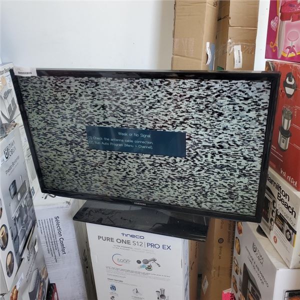 SAMSUNG 32 INCH TV