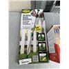 Image 2 : NEW NO BEND WEED REMOVER BY IDEAWORKS, 39 INCH AND SPACE SAVER VACUUM SEAL BAGS