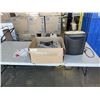 Image 1 : TURNTABLE AND PAPER SHREDDER