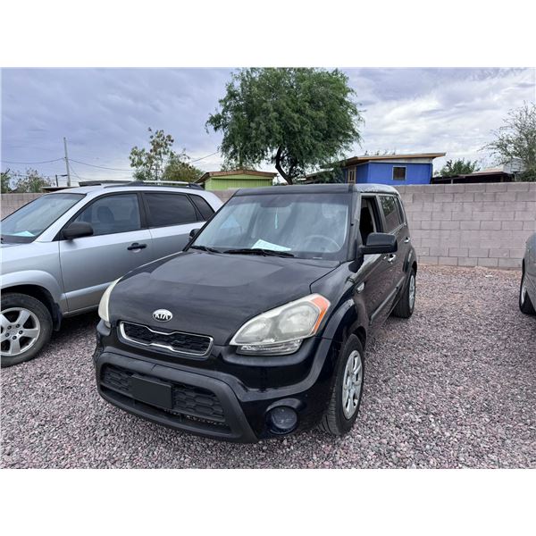 2013 KIA SOUL