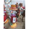 Image 2 : Decorator Christmas Figurines - 9