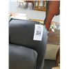 Image 2 : Black Leather Contemporary Recliner
