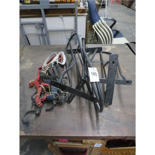 Saddle Hangers and Horse Leashes