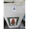 Image 1 : Decorator Pre Lit Christmas Tree