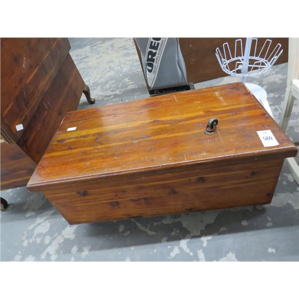 Vintage Mahogany Crate - (Lid Needs Repair)