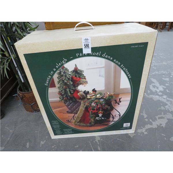 Santa In A Sleigh Décor