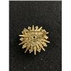 Image 2 : Beautiful Vintage Layered Starburst Goldtone Small Brooch with Red and White Rhinestones and Clasp P