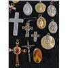 Image 3 : An Old Rosary Plus Religious Pendants