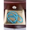 Image 8 : Jewelry Box with Vintage and Costume Jewelry