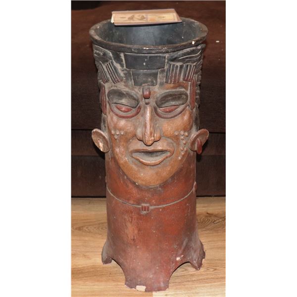 APOCALYPTO MAYAN PYRAMID TEMPLE TOP TERRACOTTA BURNED HEARTS TOTEM SCREEN USED