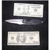 Image 2 : LAW & ORDER STUNT KNIFE AND PROP MONEY