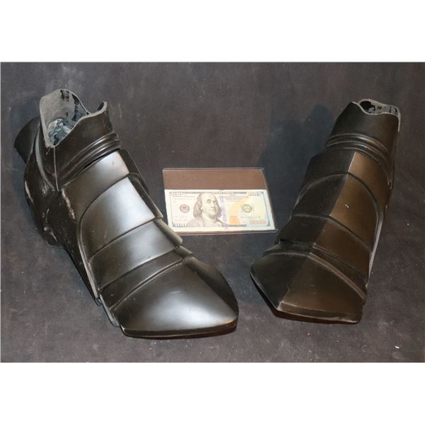 AQUAMAN ATLANTEAN SOLDIER RED ARMOR SHOES