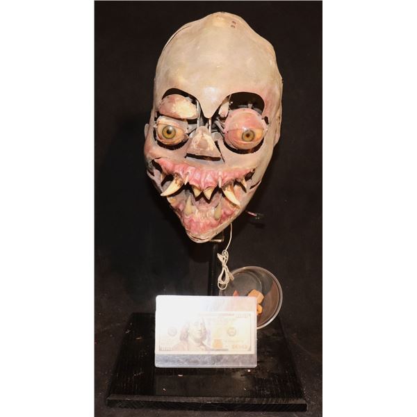FROM DUSK TIL DAWN MOUTH BITCH ANIMATRONIC VAMPIRE HEAD PUPPET