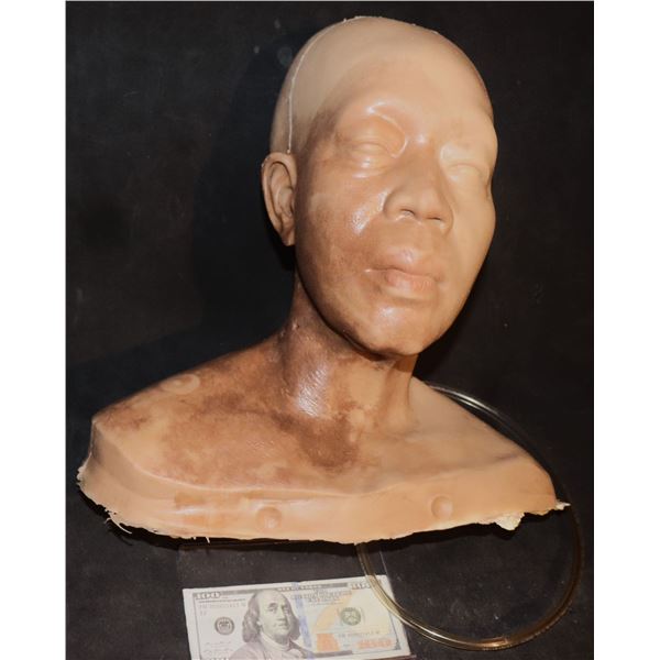 SALEM'S LOT VAMPIRE BITE SILICONE FULL HEAD CLOSE UP BLOOD RIG