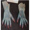 Image 1 : ALIEN SPIDER WOMAN PAIR OF HANDS C
