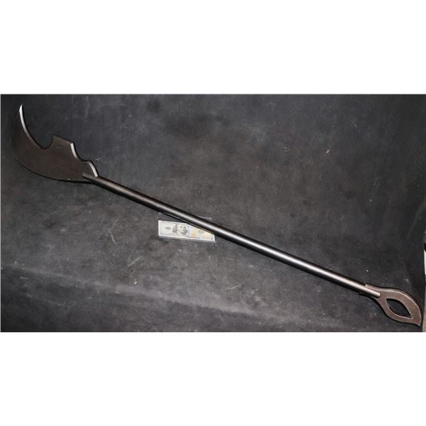 ROSWELL ALIEN STAFF WEAPON