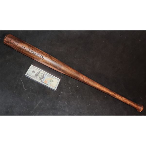 HALLOWEEN ENDS OLD HUCKLEBERRY BASEBALL BAT