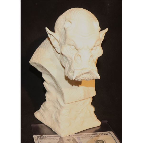 ZZ DEMON OGRE ORC CREATURE BUST STATUE