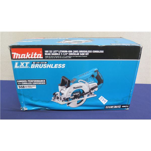 Makita XSR01PT Rear-Handle Circular Saw Kit in Box
