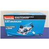 Image 1 : Makita XSR01PT Rear-Handle Circular Saw Kit in Box