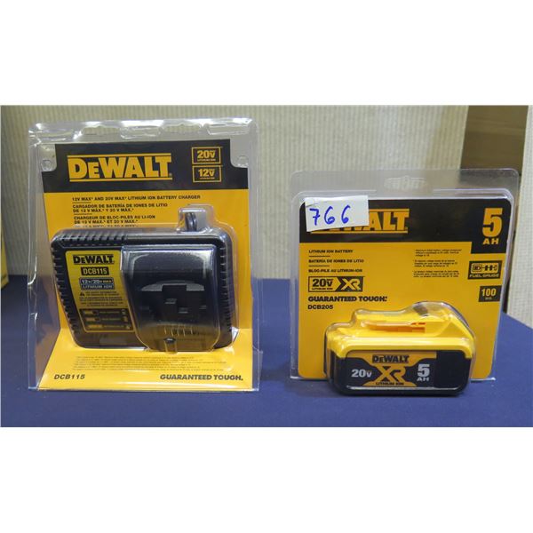 DeWalt DCB205 Lithium Ion Battery & DCB115 Charger in Package