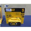 Image 2 : DeWalt DCB205 Lithium Ion Battery & DCB115 Charger in Package