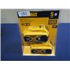 Image 3 : DeWalt DCB205-2 Lithium Ion Batteries 2 Pack