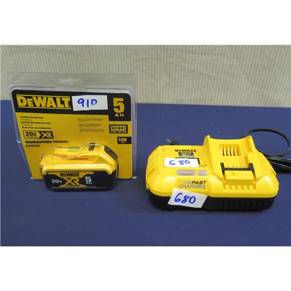 DeWalt DCB205 Lithium Ion Battery & DCB118 Charger