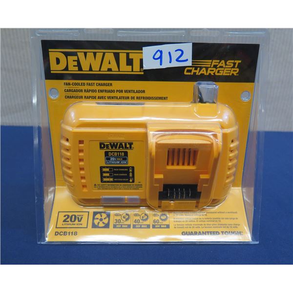 DeWalt DCB118 Battery Charger in Package