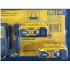 Image 2 : DeWalt DCB205-2CK 20V Max Starter Kit in Package