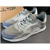 Image 2 : Lot of 1 Pair of Pull Top Urban Sneakers -Size 9.5 - Brand New in Box!