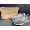 Image 1 : Lot of 1 Pair of Pull Top Urban Sneakers -Size 9.5 - Brand New in Box!