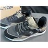 Image 2 : Lot of 1 Pair of Pull Top Urban Sneakers -Size 7 - Brand New in Box!