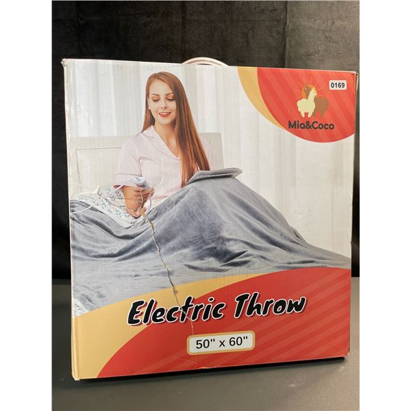Lot of 1 Mia & Coco Electric Heated Throw Blanket - 50x60inch - Grey - Brand New!
