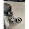 Image 4 : Lot of 1 Pair of Luxun 10x25 Ultra Lghtweight Binoculars - Brand New