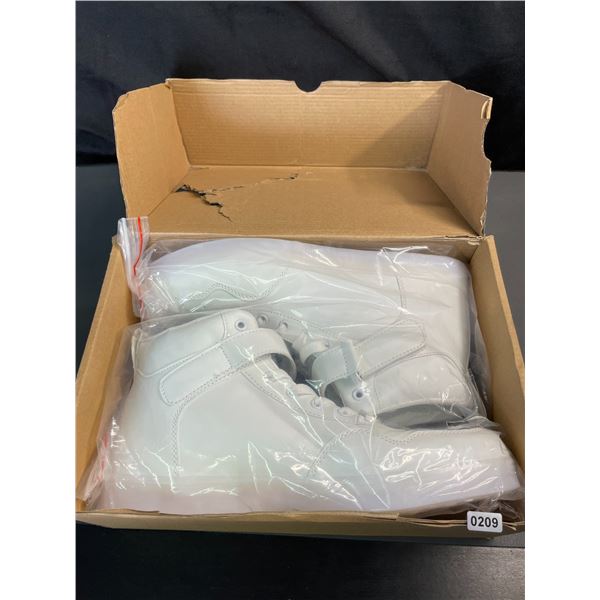 Lot of 1 Pair of Kids Light-Up High Top Sneakers - White - (Size 8.5 Big Kid) - Brand New
