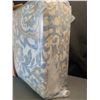 Image 3 : Lot of 1 Molly+Rocky 3PC Queen Size Quilt/Comforter Set - Blue Floral - 90x92 inch - Brand New!