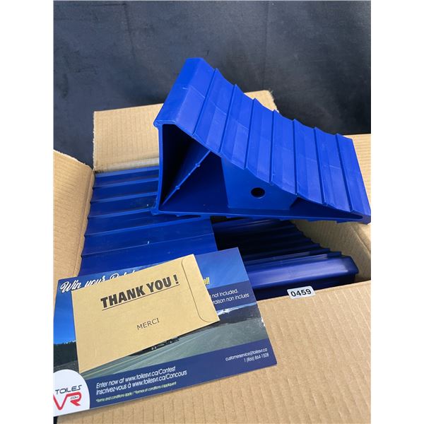Lot of 1 Box of 4 Heavy Duty Plastic Wheel Blocks - New