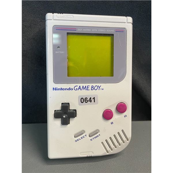Lot of 1 Nintendo Game Boy Original Handheld Gaming Console - Used - Works Great