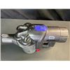 Image 2 : Lot of 1 Dyson Vacuum w/ Battery - Used