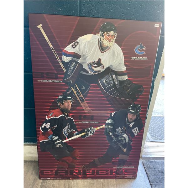 Lot of 1 Canucks Wooden Poster/Art Piece - 34 Inch x 23 inch - Used - Great Shape