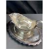 Image 2 : Lot of 1 Classic Dinner Tray/Gravy Boat Set - Used