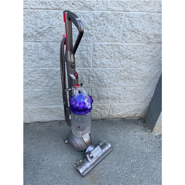Lot of 1 Upright Dyson Vacuum - Used