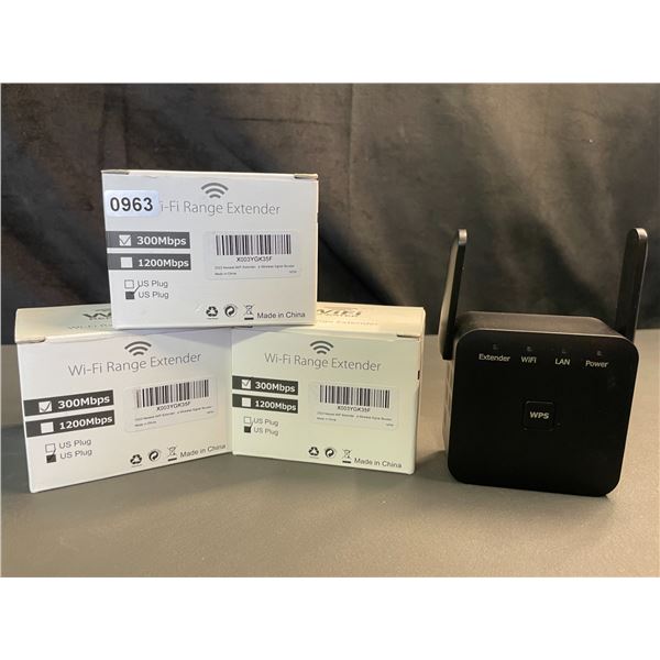 Lot of 3 Wi-Fi Range Extenders - 300Mbps - Wifi Signal Boosters - Brand New!