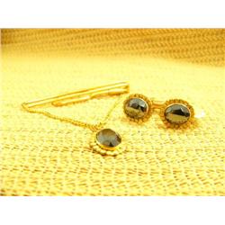 Small bag with tie clasp and hematite cufflinks (74)