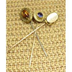 Lot of 3 gold stick pins - old (74)