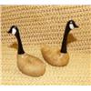 Image 2 : Lot of 2 Canadian geese by Aningayou of baleen, ivory and bone (2)