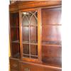 Image 2 : beautiful lady's desk with 3 drawers, display cabinet in middle, bookshelf (20