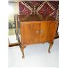 Image 1 : Record cabinet with Queen Anne legs (2)